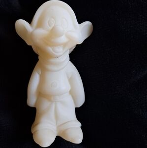 RARE 1970'S Disney Dopey varigated cameonyx  figurine USA Stonequary